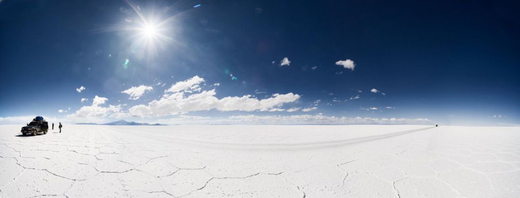 Salar de Uyuni - World's largest salt flat